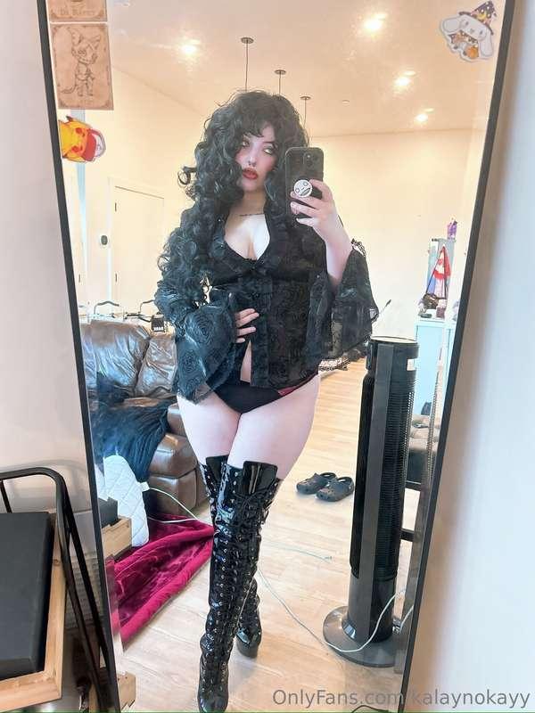 can i crush u with my thighs?