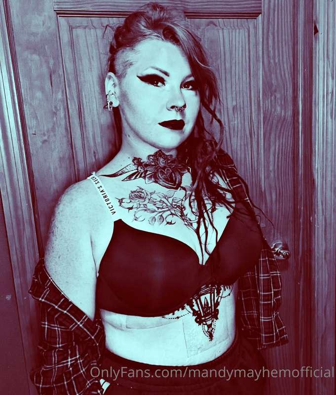 Will you be my bitch? 🥵