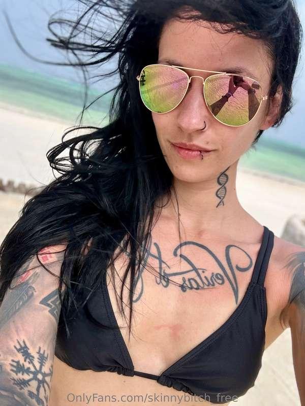 🖤