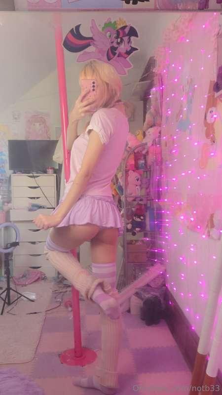 Okis i really need to make and save money for two back to ba..