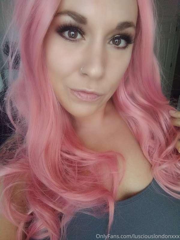 I love playing dress up. 🥰