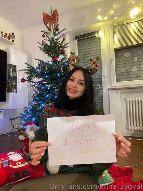 𝐻𝑒𝓁𝓁𝑜!😍 𝒽𝒶𝓅𝓅𝓎 𝒽𝑜𝓁𝒾𝒹𝒶𝓎 𝓉𝑜 𝓎𝑜𝓊!🤤🎄 𝒪𝓃 𝓉𝒽𝒾𝓈 𝒷𝑒𝒶𝓊𝓉𝒾𝒻𝓊𝓁 𝒹𝒶𝓎, 𝐼 𝓅𝓇𝑒..