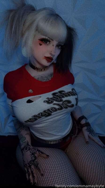 emmamaybyte image #20