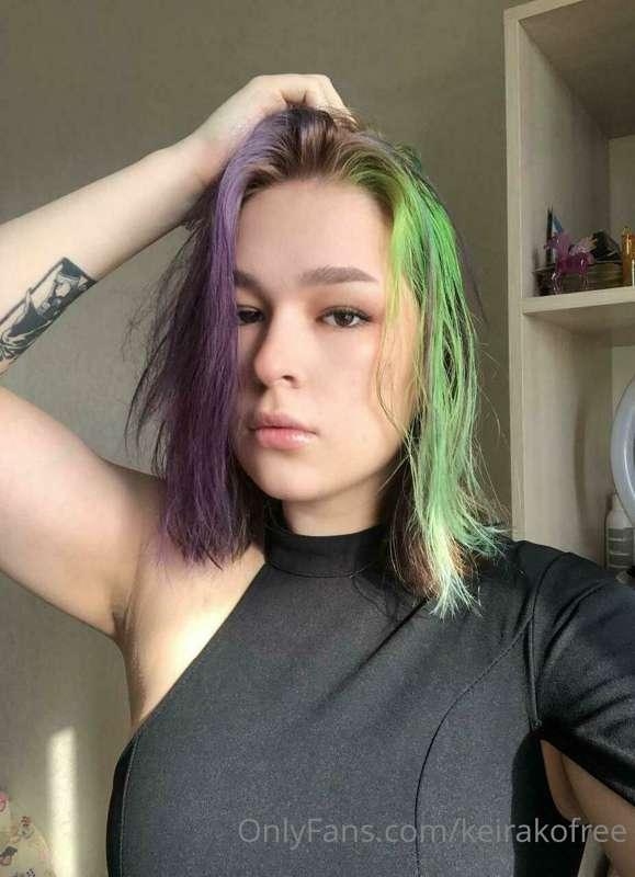 Sweet chubby tattooed @sweet_nadenka looking for her daddy😏
..