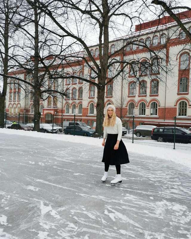 Would you go ice skating with me? ❄️