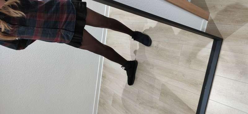 Working with a short skirt