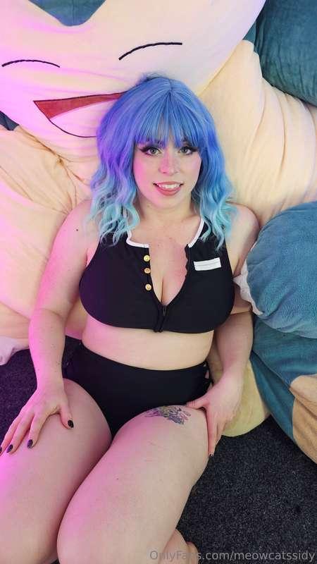 You know what they say about tickets thighs? ♥️✨️