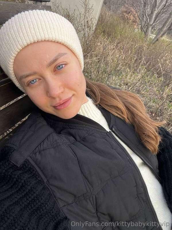 There's something about spring that makes me feel like I'm c..