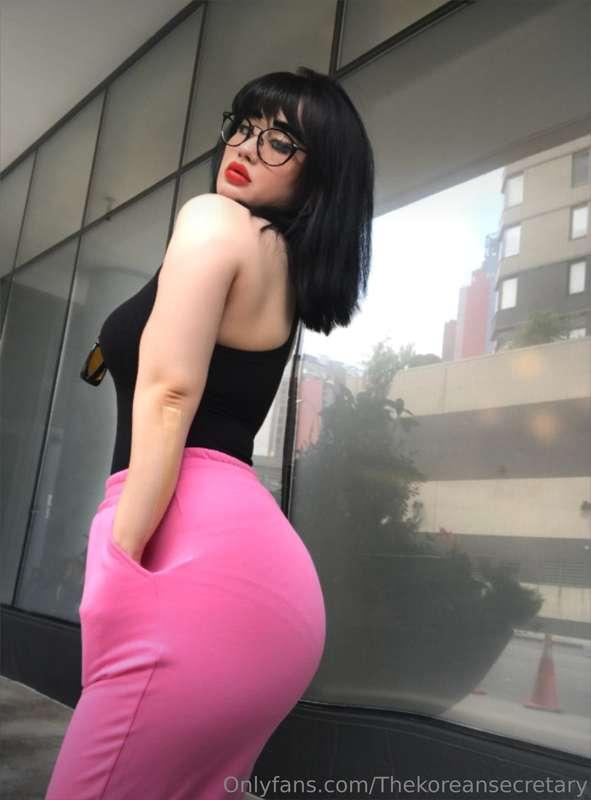 Rate my ass from 1-10 🍑
