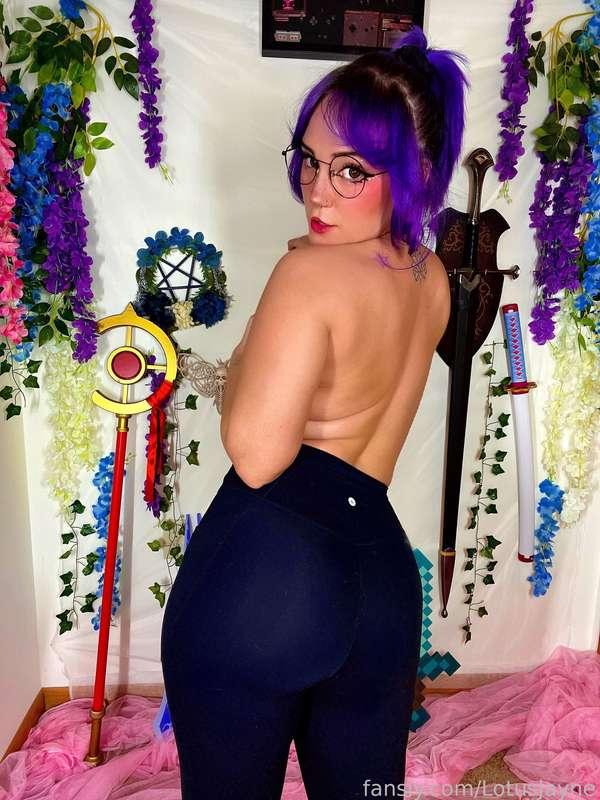 lotusjayne image #0
