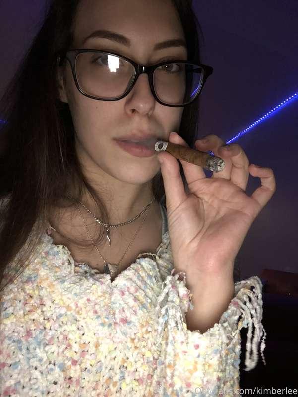 Can’t go wrong with some red wine and a mini cigar after a l..