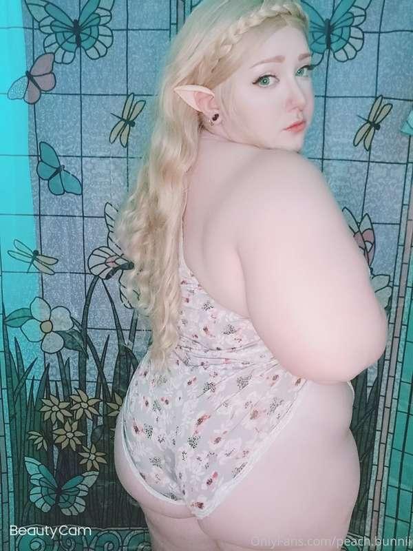 Just waiting to be 'napped 👸🏼
Gonna be posting up two sets o..