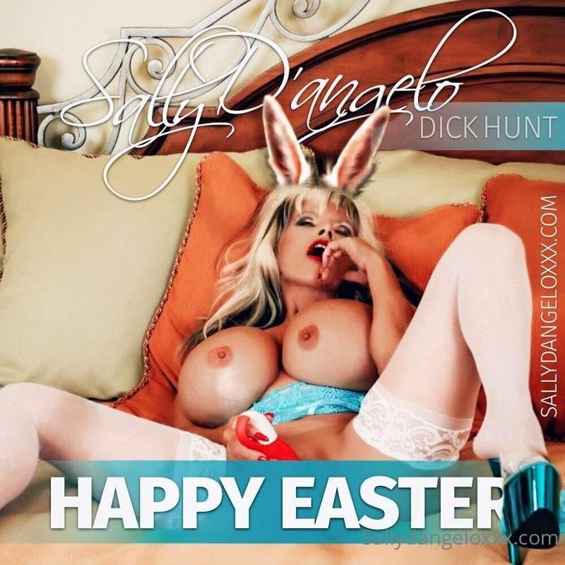 Happy Easter from your Horny  pussy tail... I'm waiting for ..
