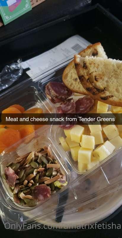Had a self care lunch, was super yummy! So full, need a nap!..