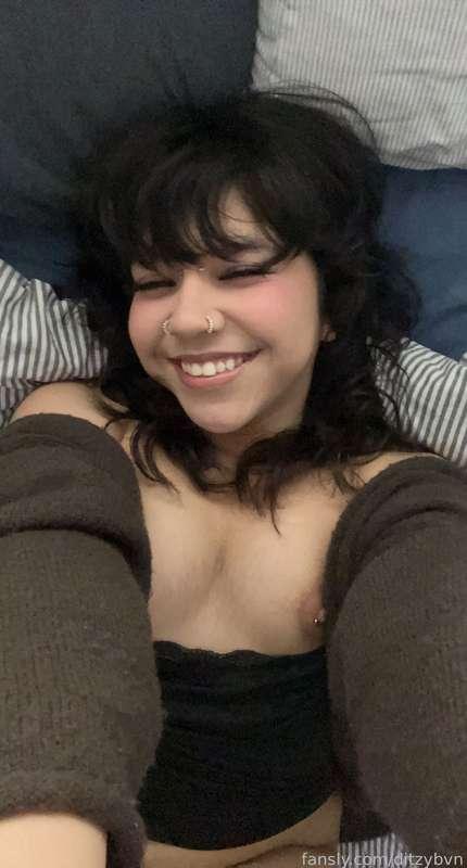 ditzybvn image #1