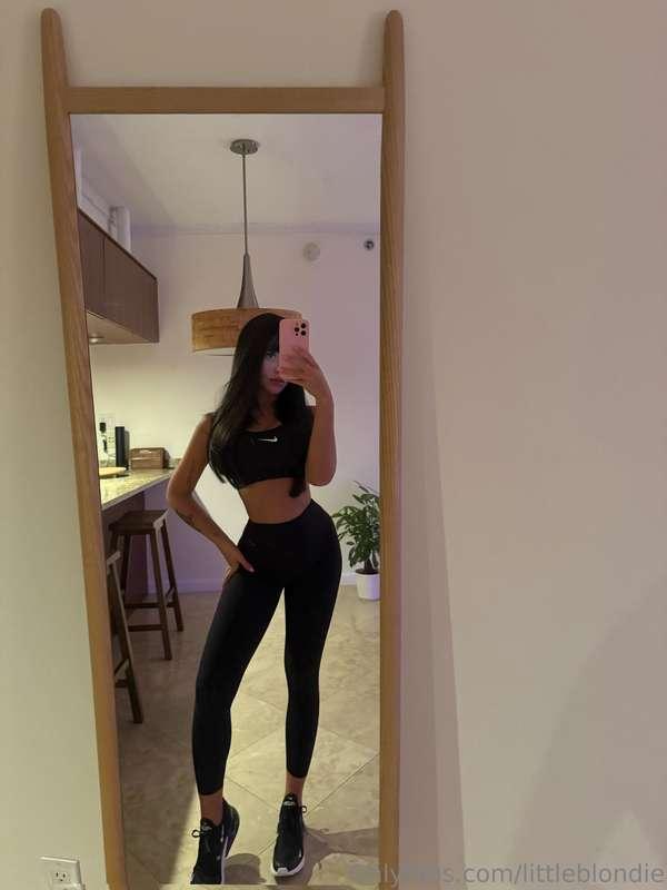 brunette