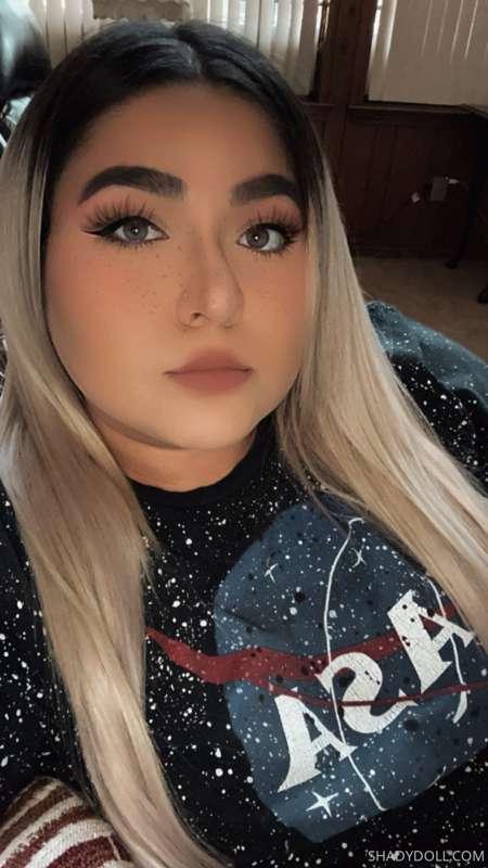Anybody down to be my pay pig? 😋 message me now and let me d..