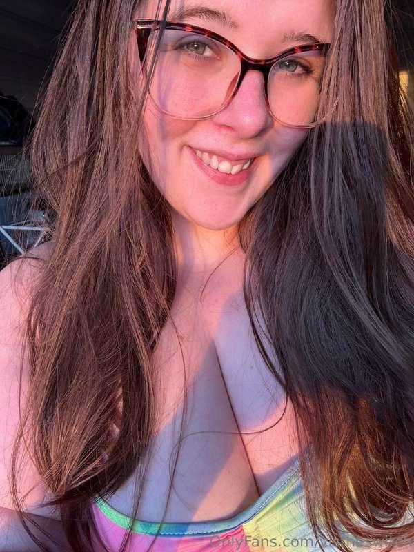 I keep getting messages about the weigh in video not coming ..