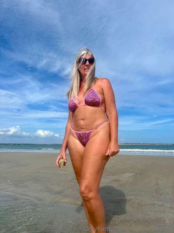 momof5booty image #3