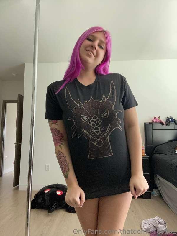 I made a shirt for my gf but I had to try it on first obviou..