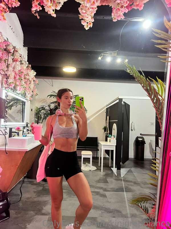 strawberry smoothies ;) what did I hit today?