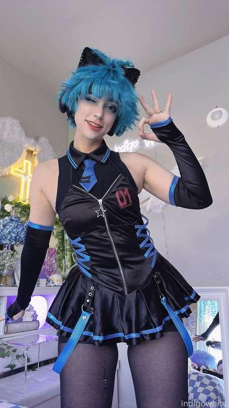 indigowhite image #46