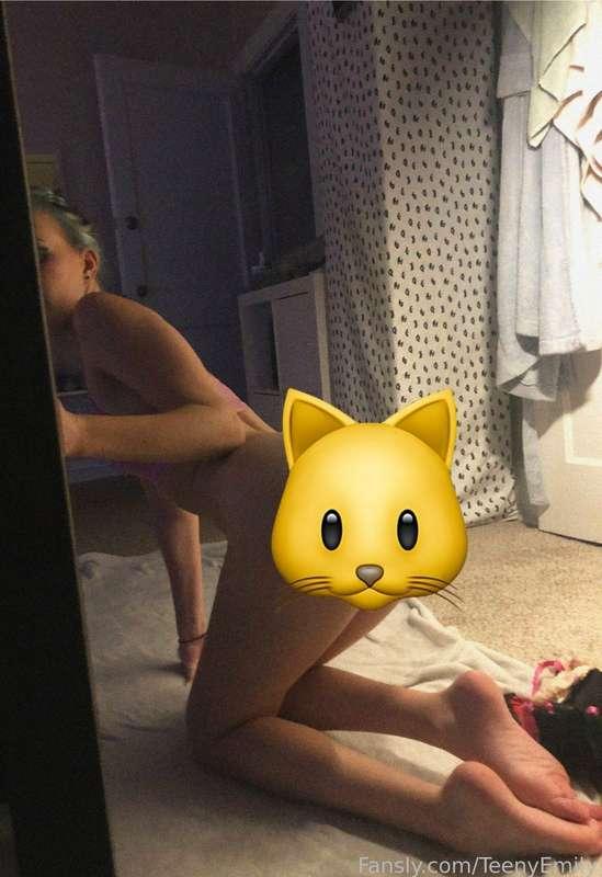 teenyemily image #1
