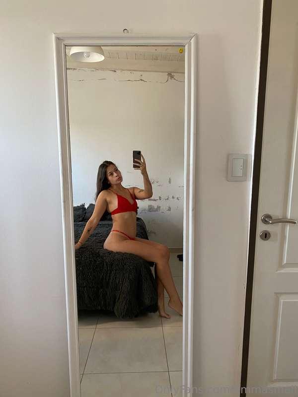 Can't stop checking myself in the mirror 😋💦