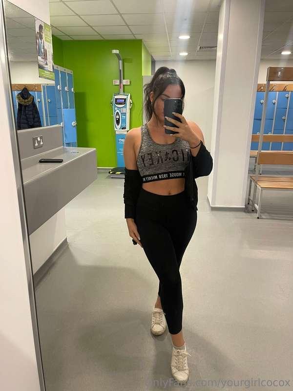 Me in the gym

vs 

Me in my loungewear