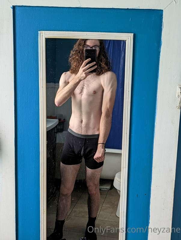 Shoulders looking nice today 🎷🐈