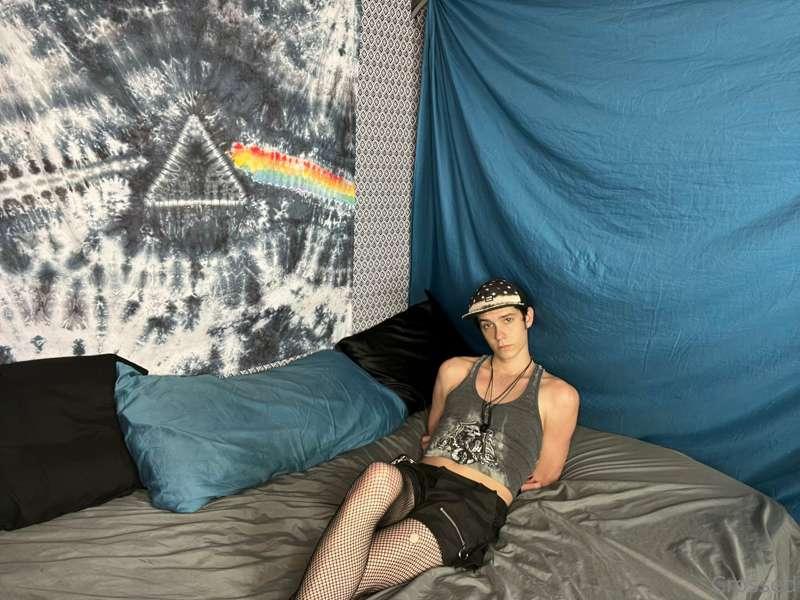 princesscrossed image #17