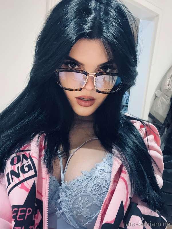 New Hair whos this? 🙈