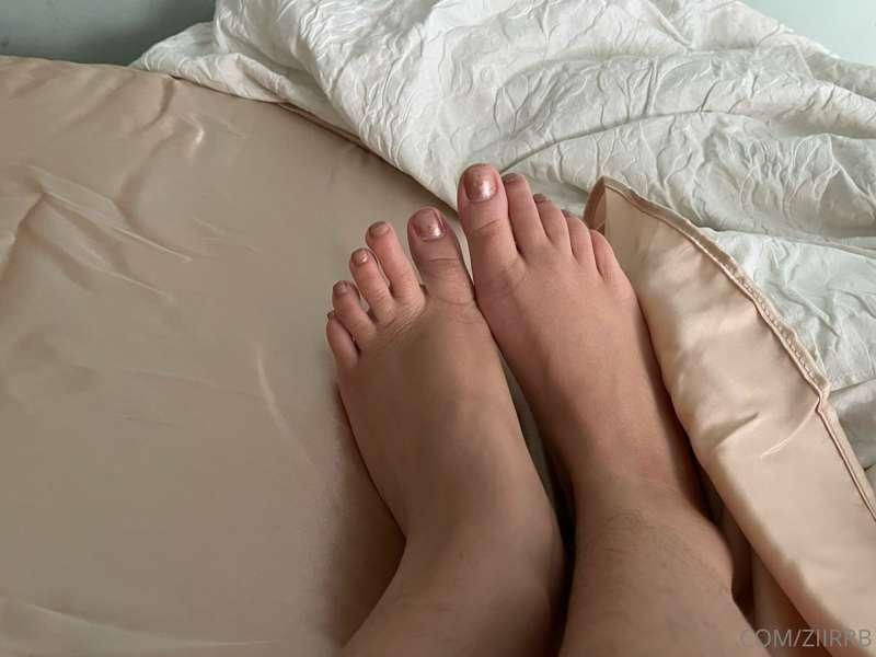 Do you love my feet baby? 🥰

Let me send you this new feet p..