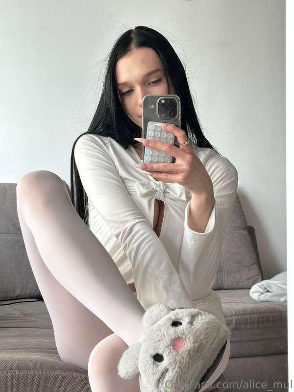 Fluffy feet, pouty lips, brain offline 🐇💭 pull up sweet or d..