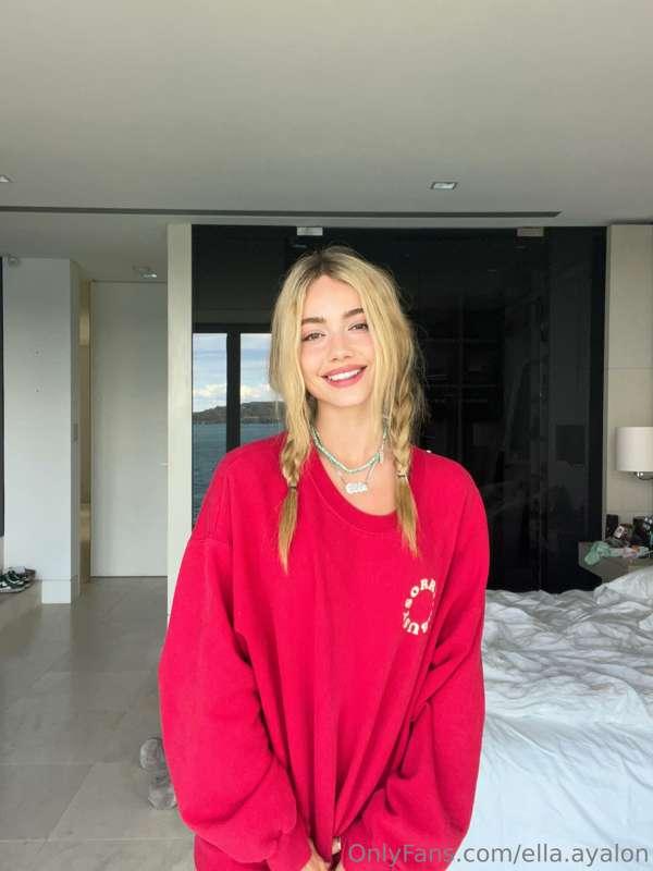 Happy Sunday 👙🌸