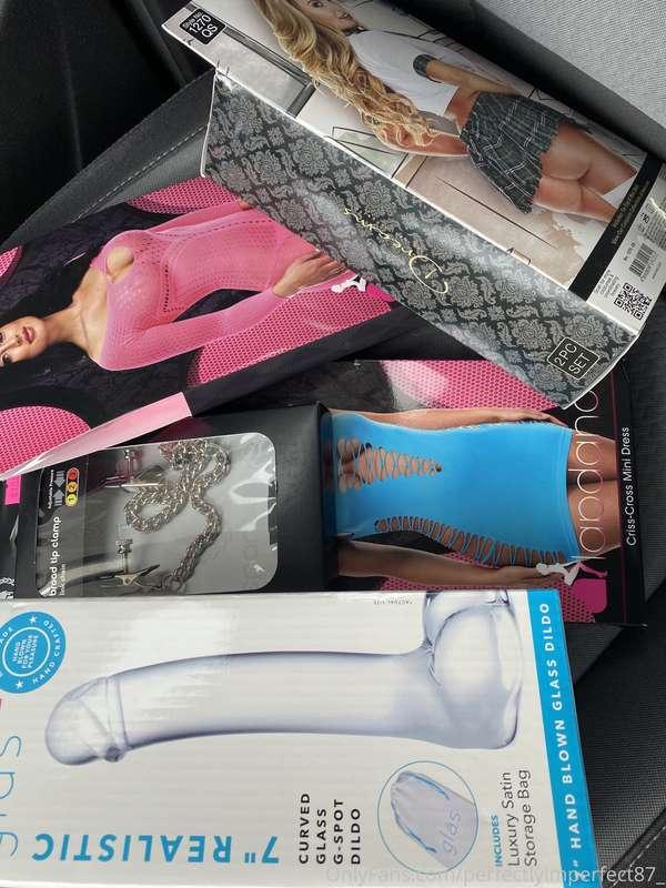 Still shopping but you get the idea 🥰💦💦💦💦