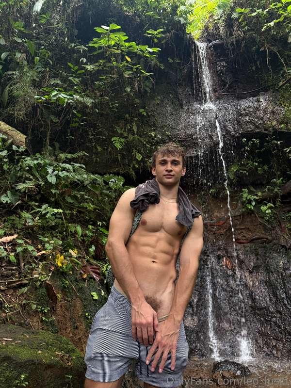 leo_lust1 image #0