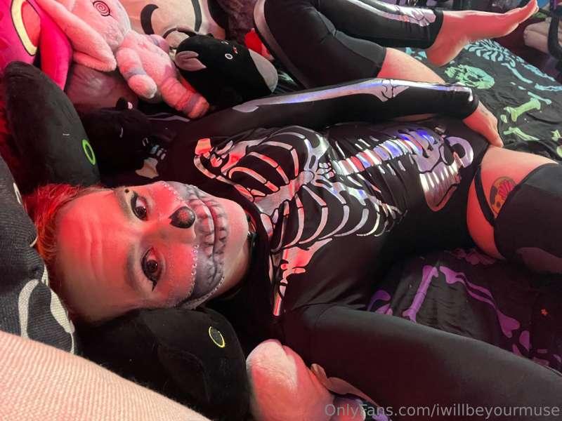 skele-pussy