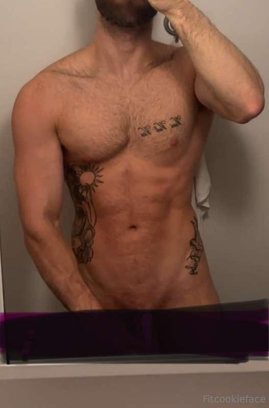 Who doesn’t like a creamy dick?