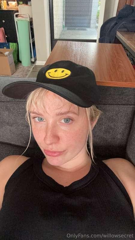Do you like the cap? 😅