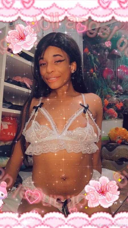 🌙little lewd princess🌙
☁️Yummy Wholesome content☁️
🐙Shy,Peti..