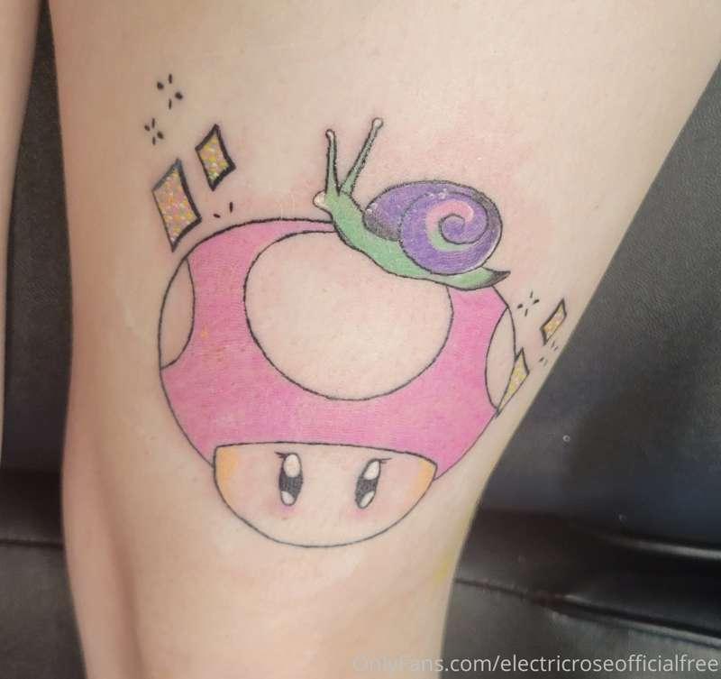 My tattoo is finally finished 😍💖 I love it so much 😍