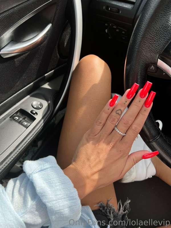 ### Hi everyone, I just got my nails done, feeling very sexy..