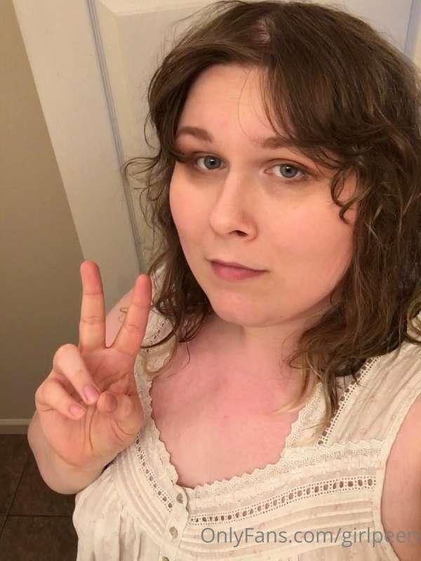 heading to bed. see you in the morning~ <3