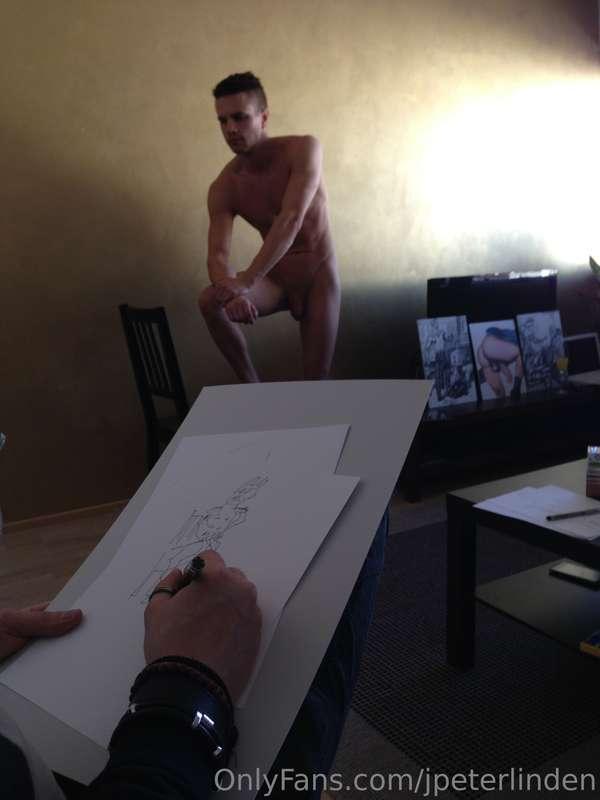 If you need a nude model/ art model? Let me know!  #LookingF..