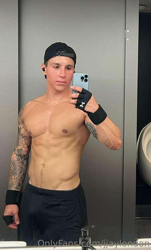 Gym sesh was HOT