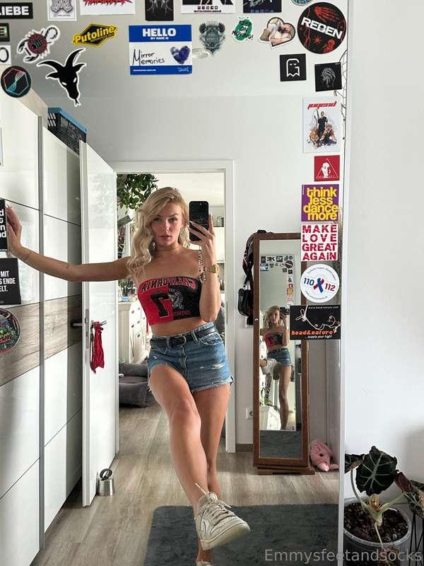 emmyfeetandsocks image #14