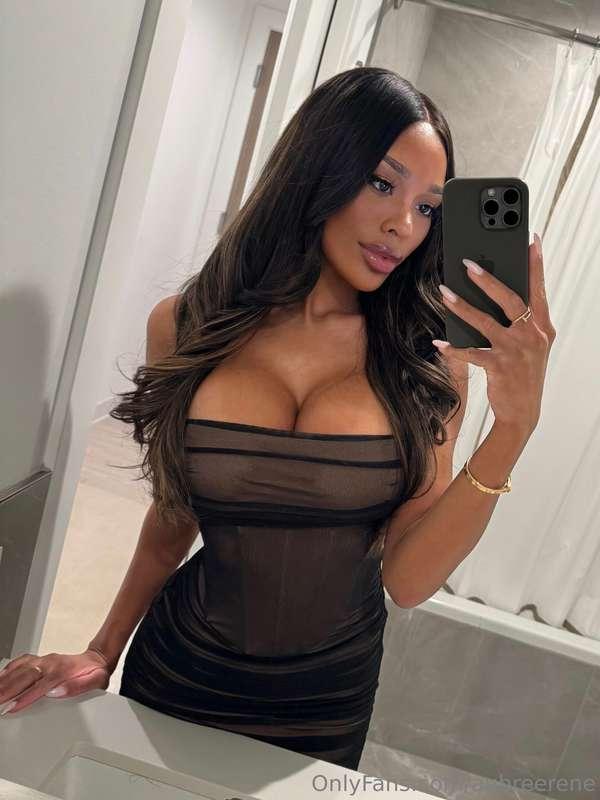 Happy New Year lovers 

PS, new video later today and will r..