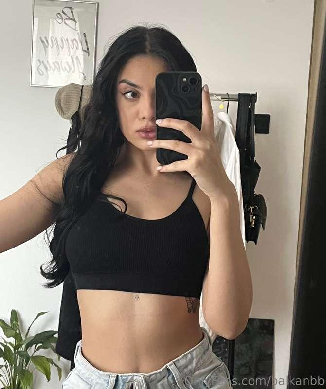 Good morning🩷 Lets start this week🩷🥰