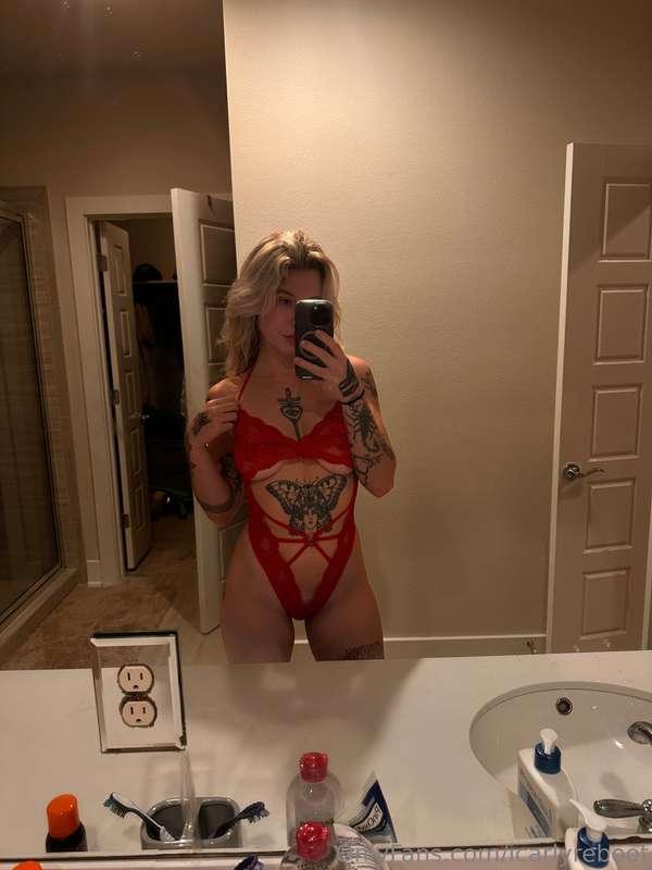 What colors should I wear more?